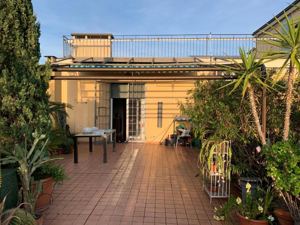 Apartamento Il Giardino Sui Tetti Bolonia Exterior foto